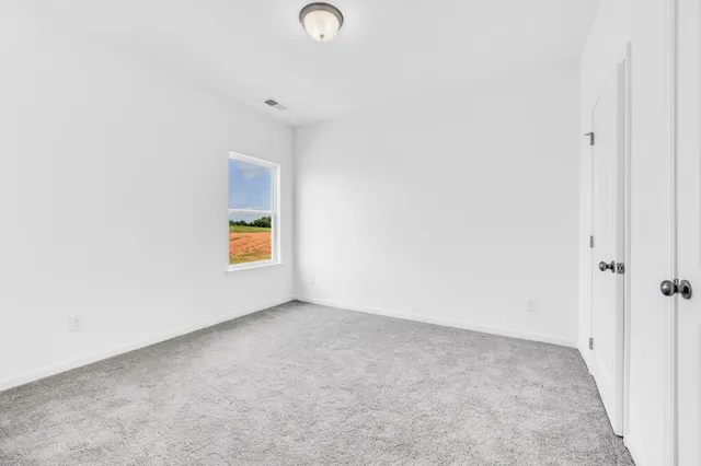 $415,990 | 1373 English Oak Drive, Clarksville, TN 37043