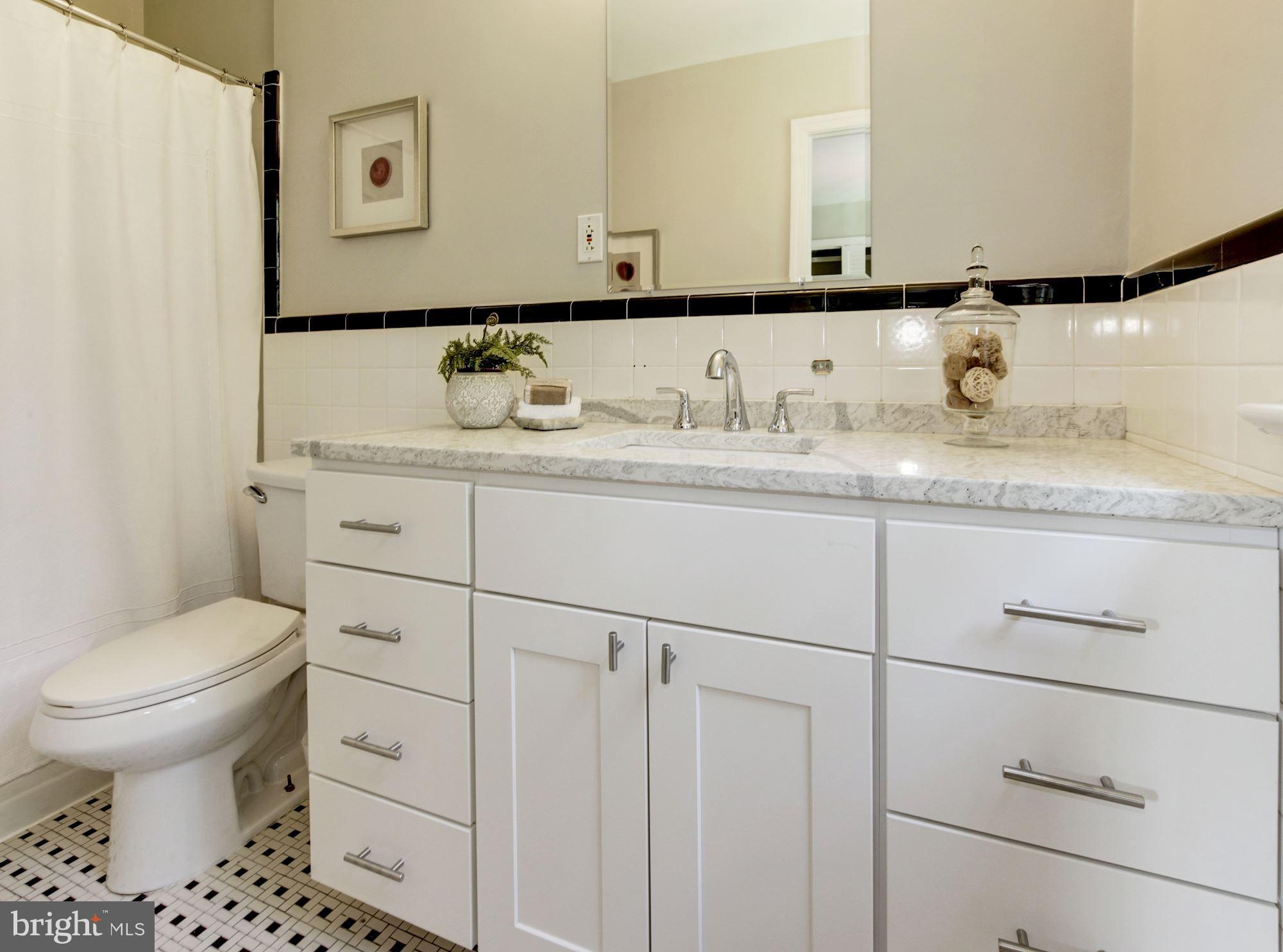 5117 Baltan Road Bethesda, MD 20816 - Photo 33 of 51 Upstairs En-Suite Bathroom