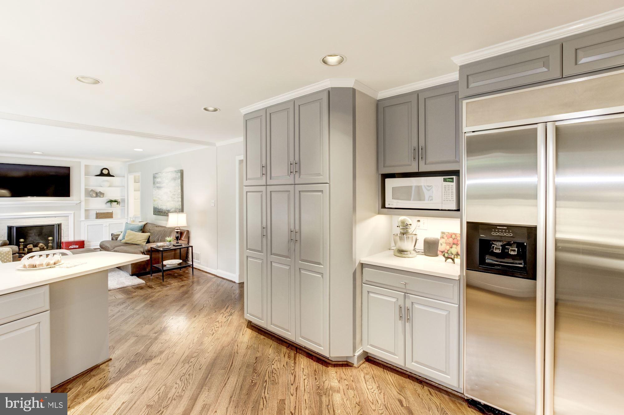 5117 Baltan Road Bethesda, MD 20816 - Photo 6 of 51 Kitchen