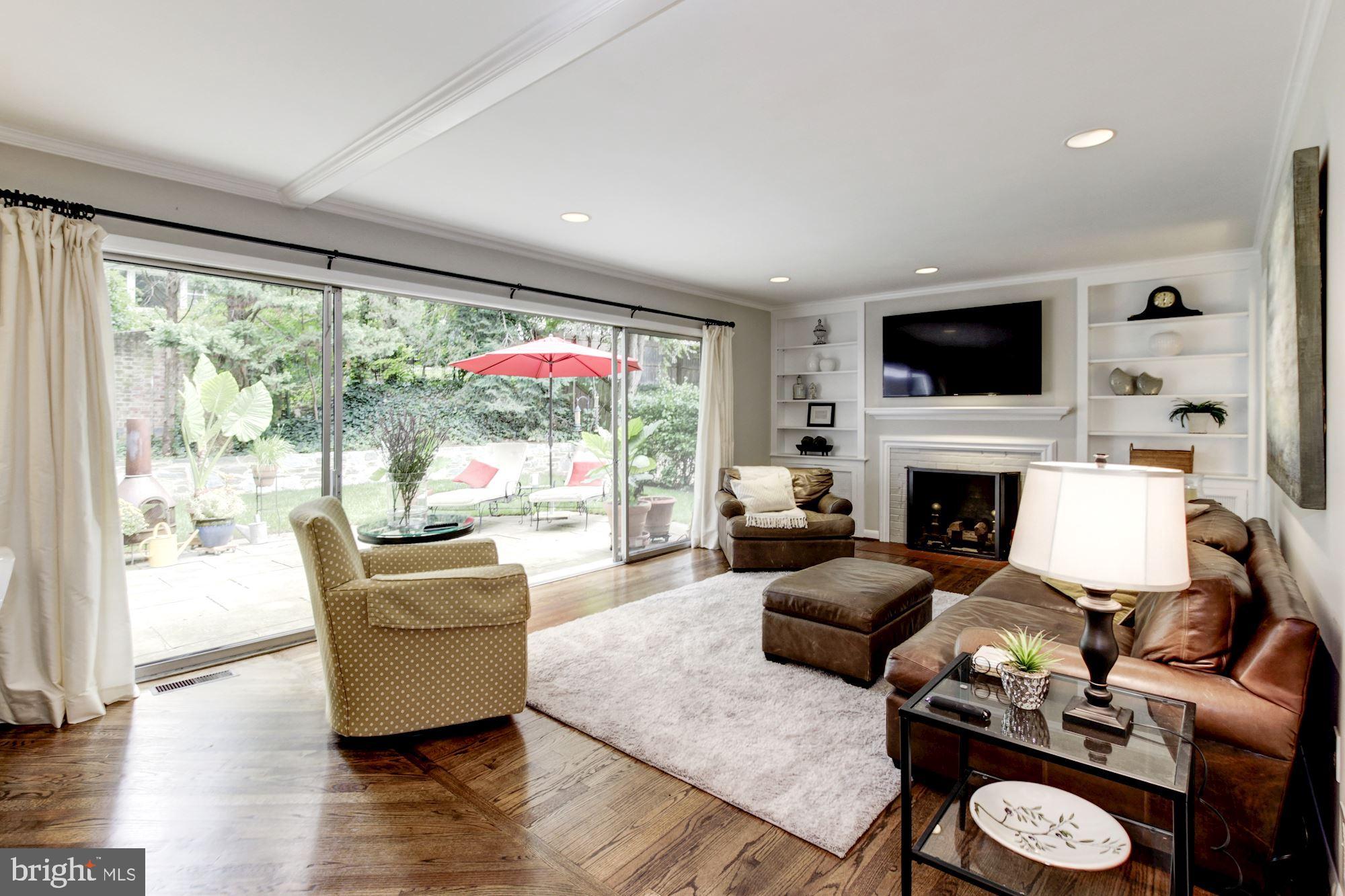 5117 Baltan Road Bethesda, MD 20816 - Photo 9 of 51 Family Room