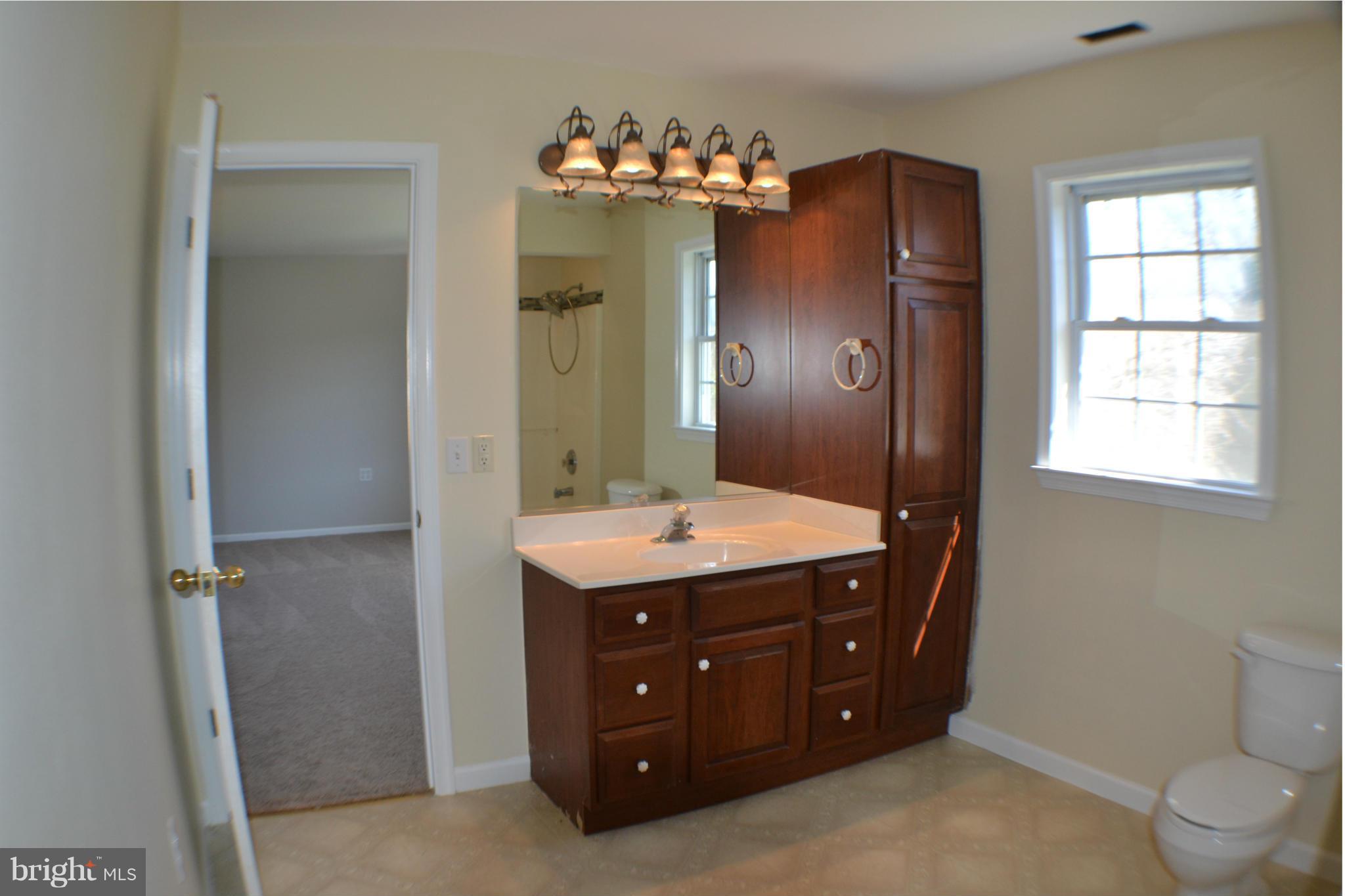 1513 Norman Road Chester, MD 21619 - Photo 14 of 30 Bath (Master)