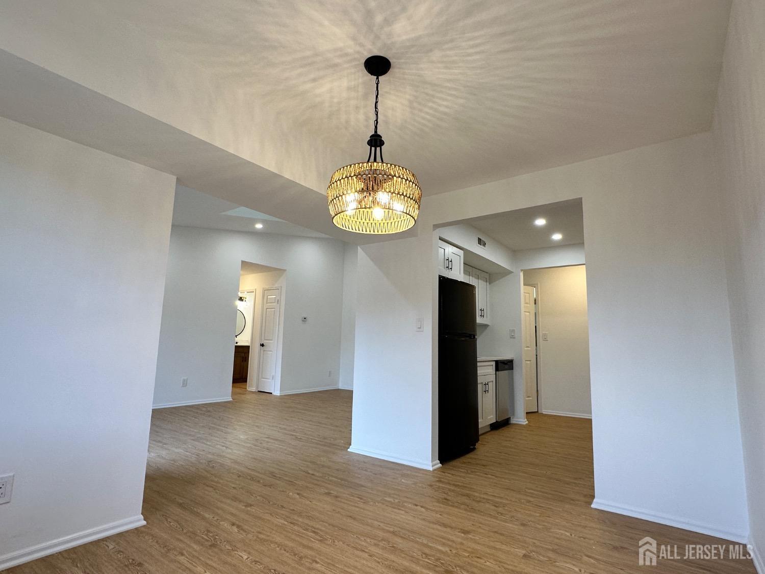 299 Alpine Way, Unit C Woodbridge, NJ 07095 - Photo 15 of 18