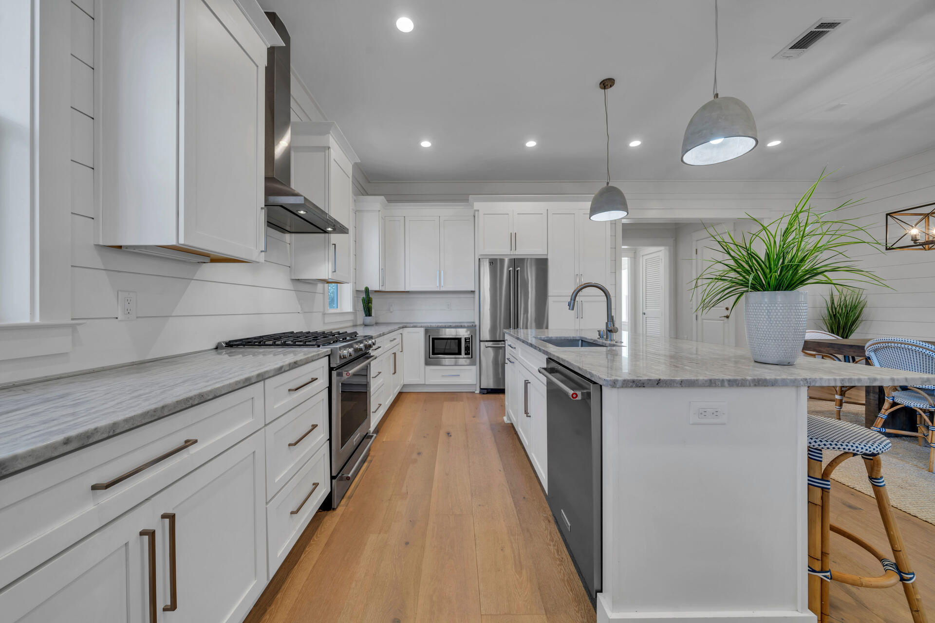 302 Cabana Trail Santa Rosa Beach, FL 32459 - Photo 23 of 70 Gas range, stainless steel hood