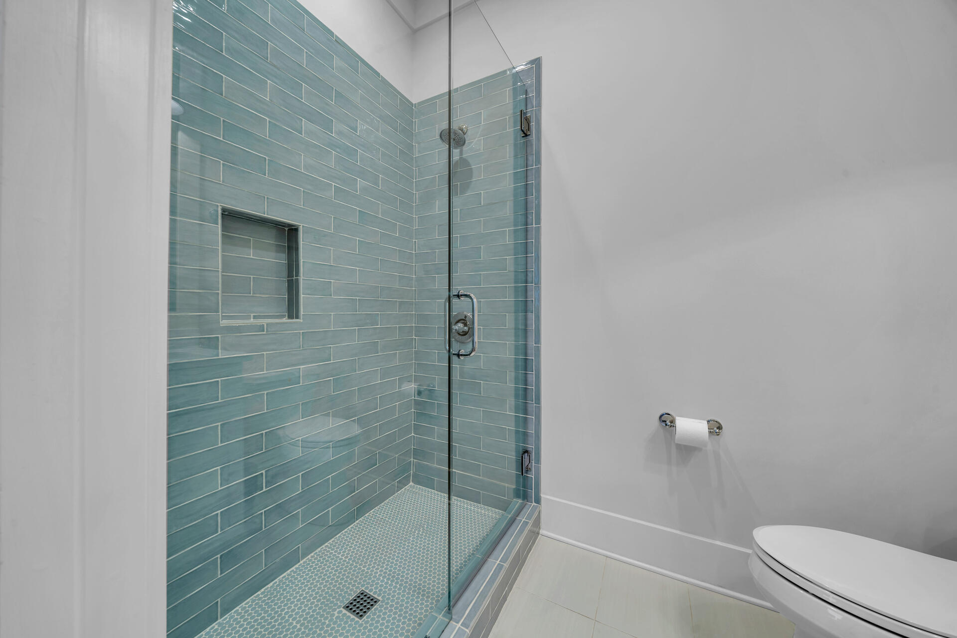 302 Cabana Trail Santa Rosa Beach, FL 32459 - Photo 33 of 70 Ensuite with walk in shower