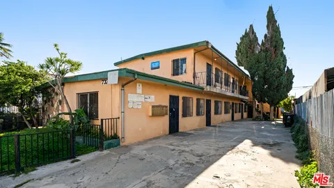 $1,395,000 | 732 West 76th Street, Los Angeles, CA 90003