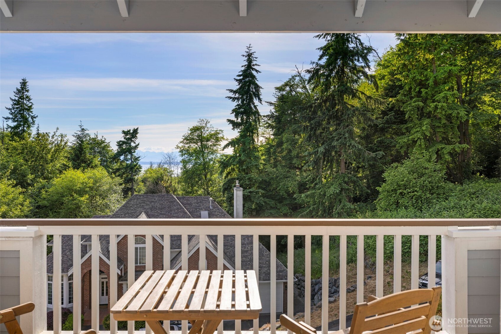 6817 Picnic Point Road Edmonds, WA 98026 - Photo 14 of 40 Gallery Image 14