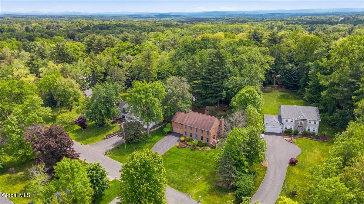 908 Mohegan Road Niskayuna, NY 12309 - Photo 3 of 40 05-002_DJI_0942