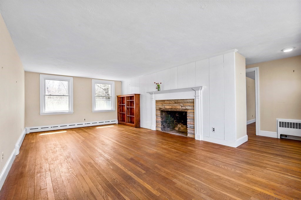 317 Gannett Road Scituate, MA 02066 - Photo 11 of 34 Gallery Image 11