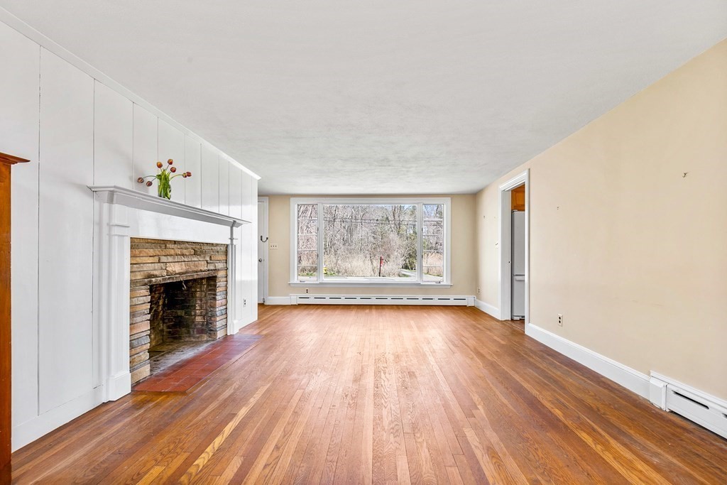 317 Gannett Road Scituate, MA 02066 - Photo 14 of 34 Gallery Image 14