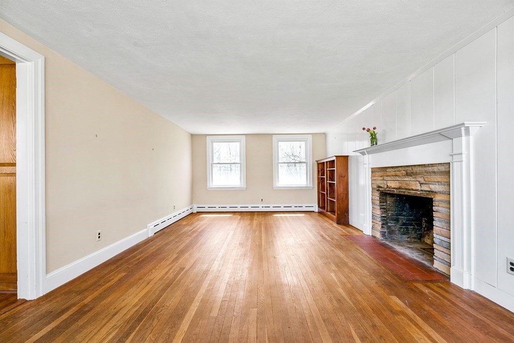 317 Gannett Road Scituate, MA 02066 - Photo 15 of 34 Gallery Image 15
