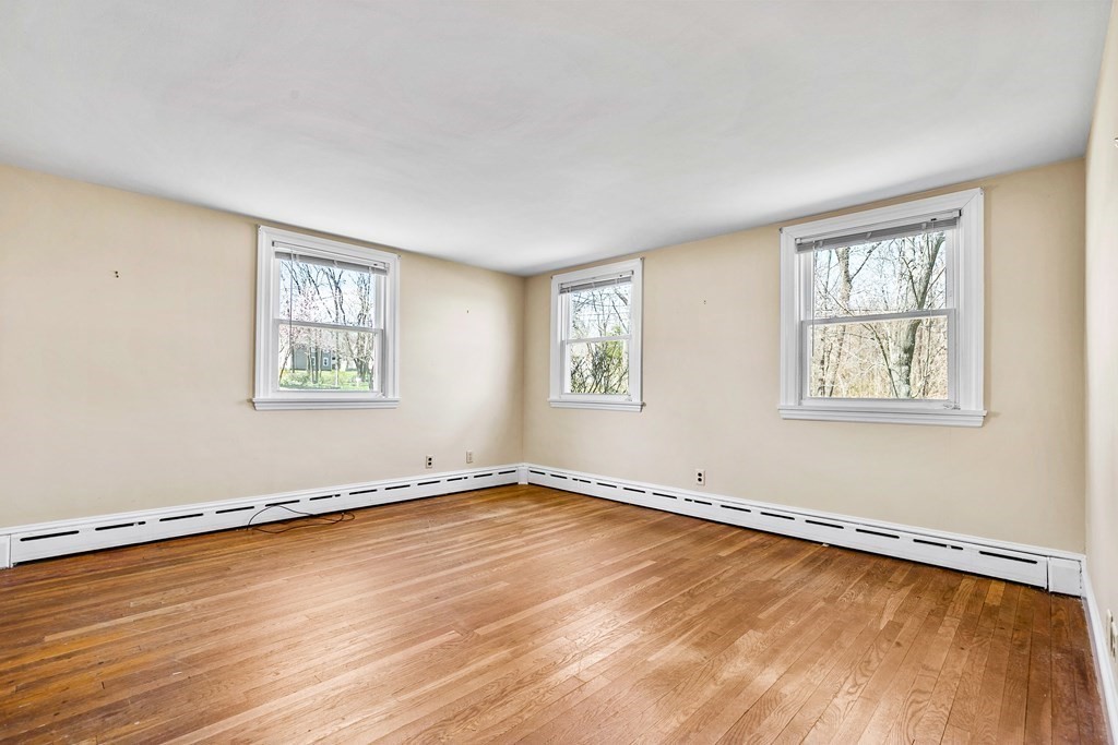 317 Gannett Road Scituate, MA 02066 - Photo 17 of 34 Gallery Image 17