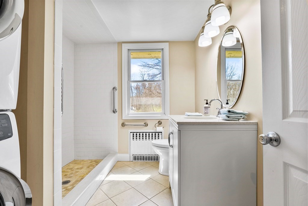 317 Gannett Road Scituate, MA 02066 - Photo 20 of 34 Gallery Image 20