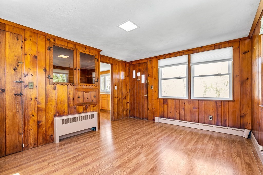 317 Gannett Road Scituate, MA 02066 - Photo 9 of 34 Gallery Image 9
