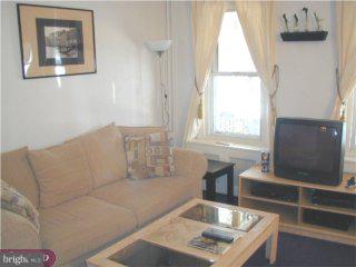 466 Ripka Street Philadelphia, PA 19128 - Photo 2 of 5
