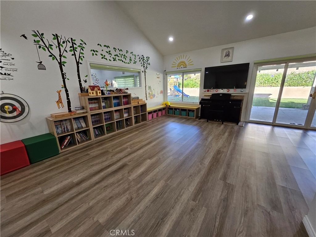 198 Sunflower Street Brea, CA 92821 - Photo 13 of 66