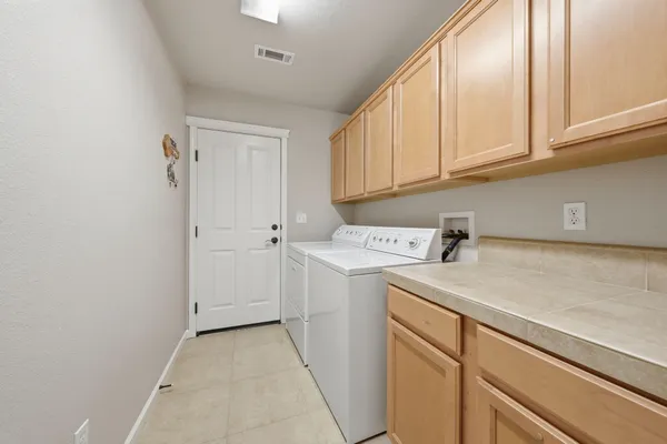 $499,000 | 4540 Cerro Lane, Redding, CA 96001