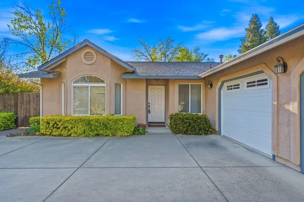 $499,000 | 4540 Cerro Lane, Redding, CA 96001