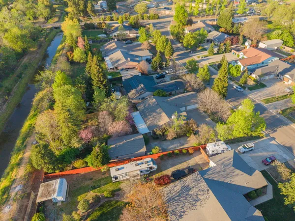 $499,000 | 4540 Cerro Lane, Redding, CA 96001