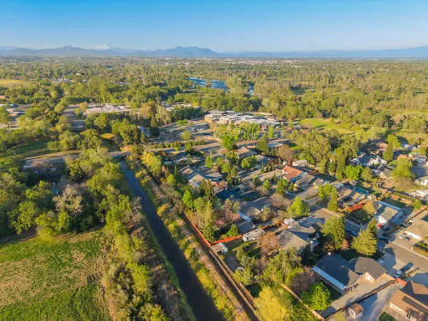 $499,000 | 4540 Cerro Lane, Redding, CA 96001