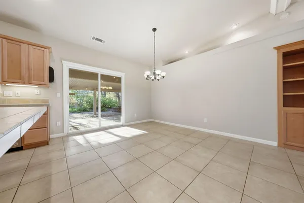 $499,000 | 4540 Cerro Lane, Redding, CA 96001