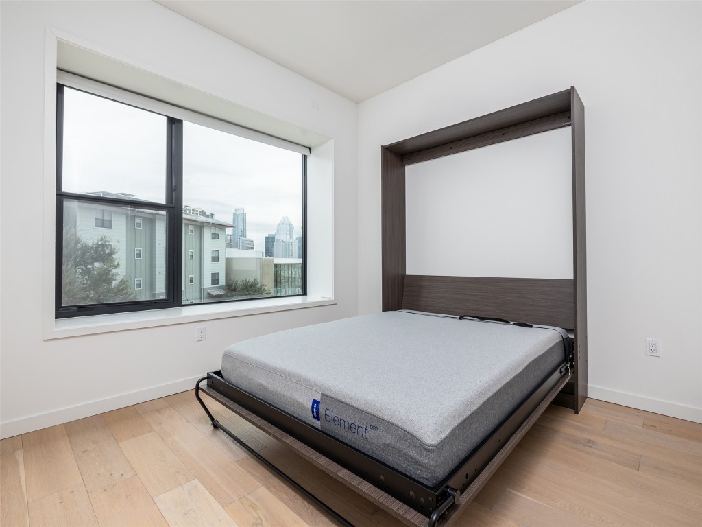 800 Embassy Drive, Unit 237 Austin, TX 78702 - Photo 18 of 35 Guest bedroom