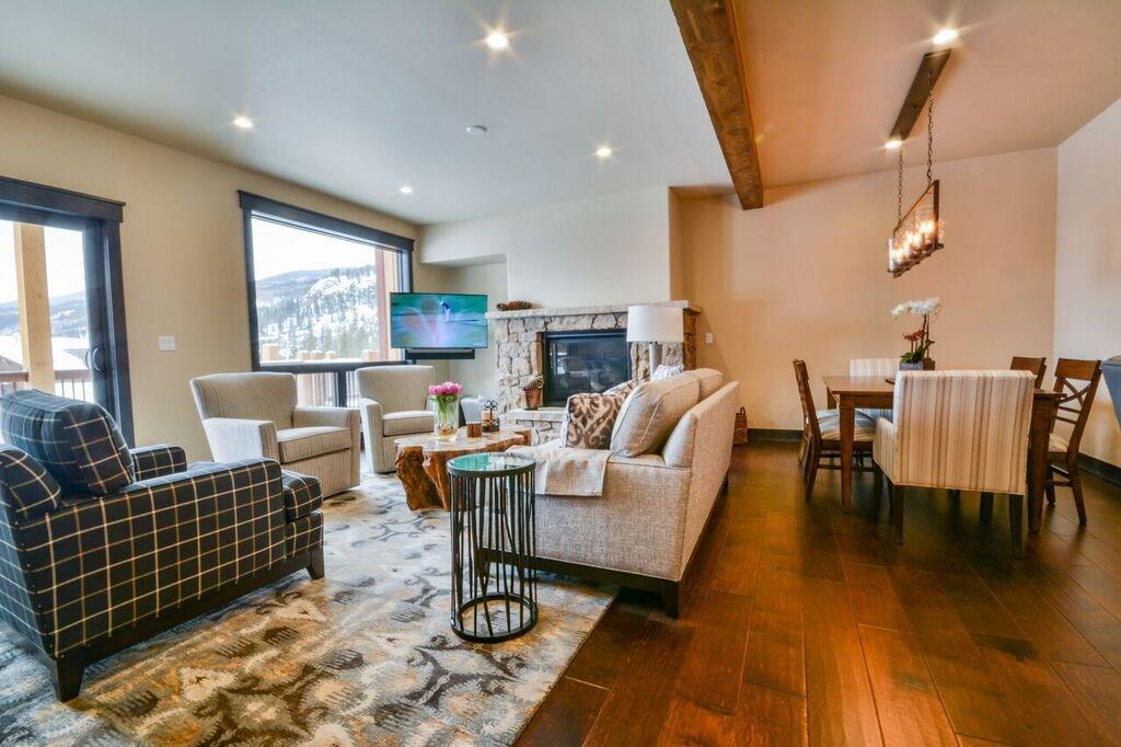 742 Independence Road, Unit 3B Keystone, CO 80435 - Photo 3 of 25 a living room with lots of furniture and a rug