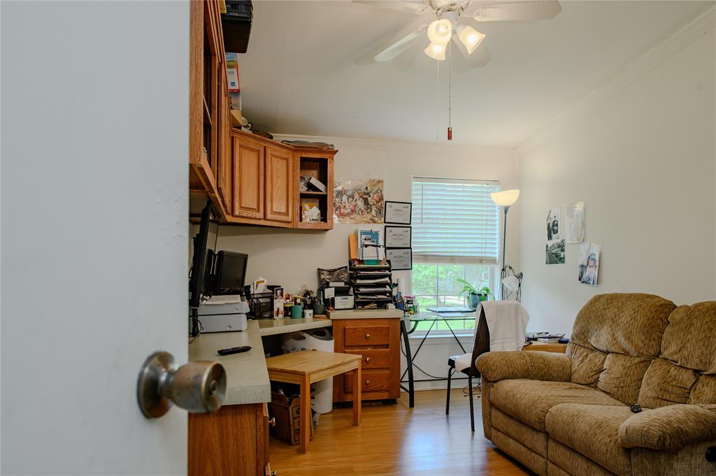 1468 Cedar Mills Road Gordonville, TX 76245 - Photo 27 of 35 a living room with furniture