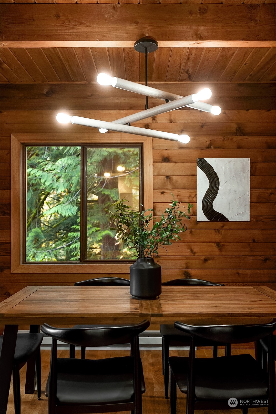 10113 Upper Preston Road Southeast Issaquah, WA 98027 - Photo 12 of 39 Gallery Image 12