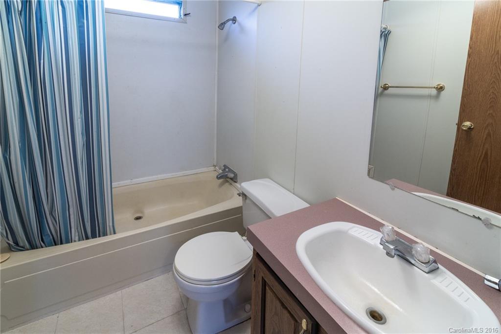 430 Lytle Cove Road Swannanoa, NC 28778 - Photo 16 of 20 Gallery Image 16
