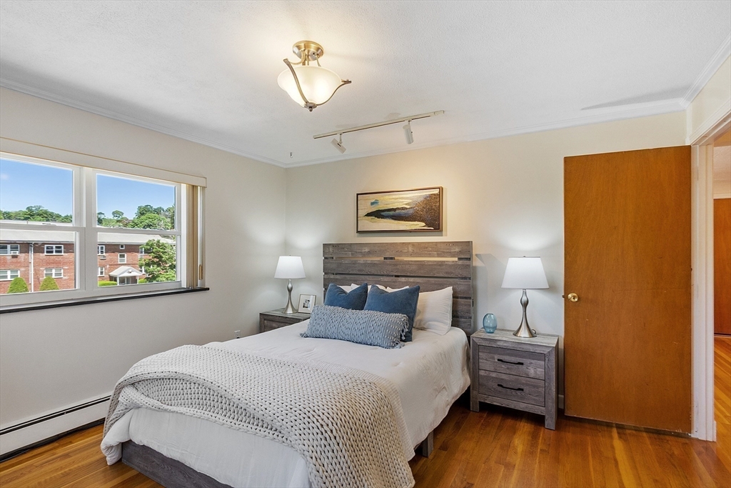 1077 Chestnut Street, Unit 11 Newton, MA 02464 - Photo 12 of 17
