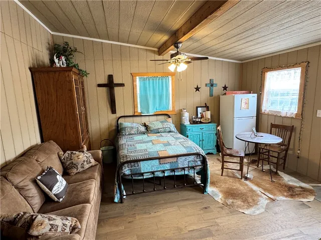 $139,000 | 1616 Middle Road, George West, TX 78022