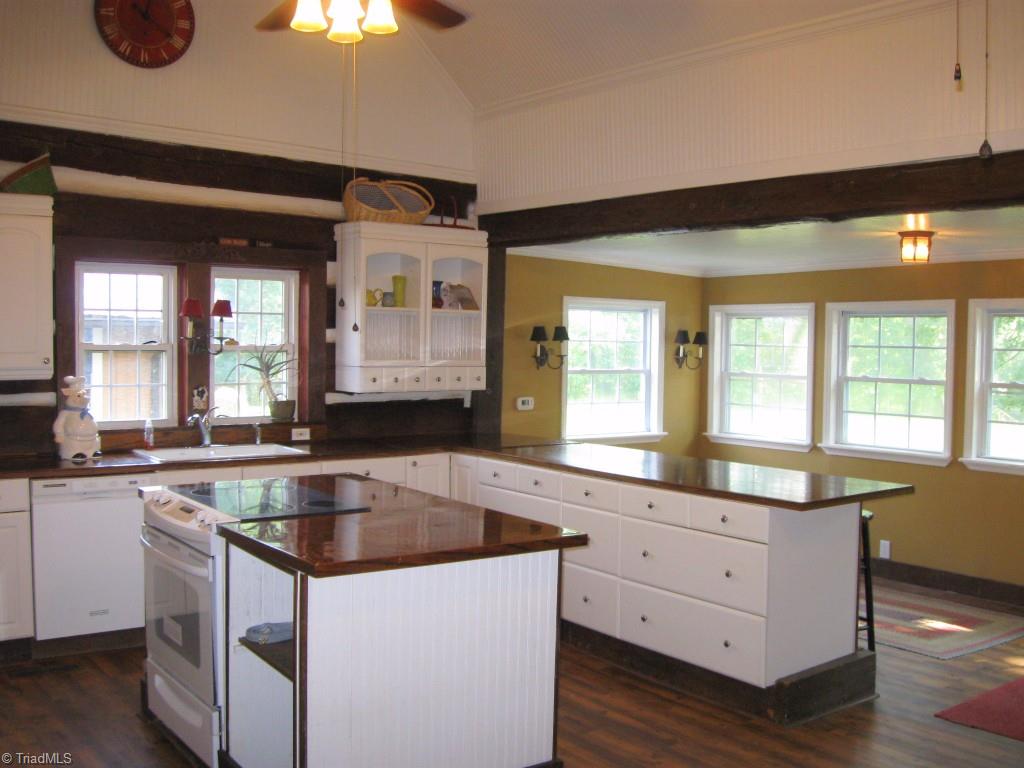 188 Rierson Road Madison, NC 27025 - Photo 14 of 30 Gallery Image 14