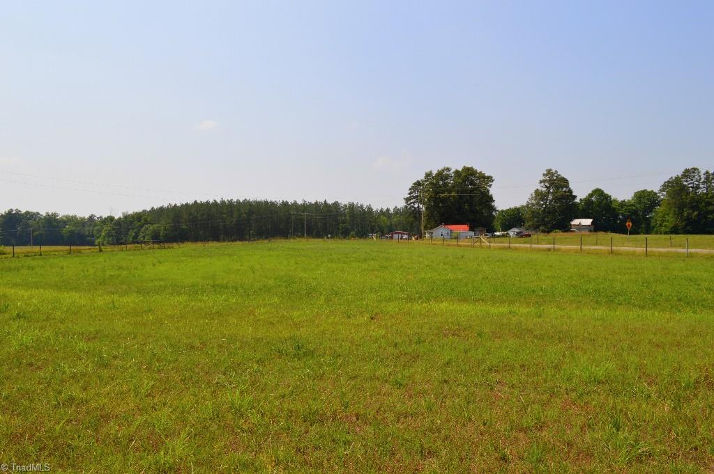 188 Rierson Road Madison, NC 27025 - Photo 6 of 30 Gallery Image 6