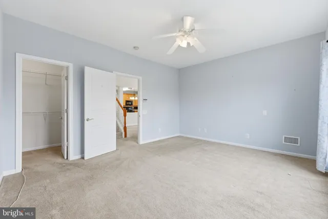 a view of empty room