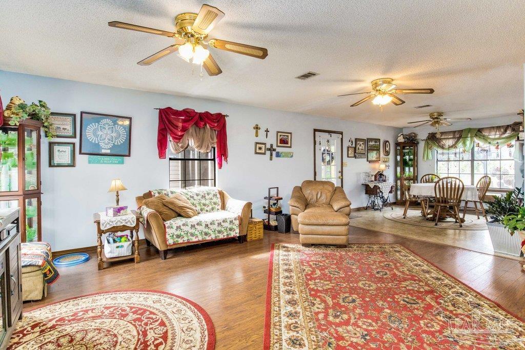 6665 Chestnut Road Molino, FL 32577 - Photo 4 of 41 Gallery Image 4