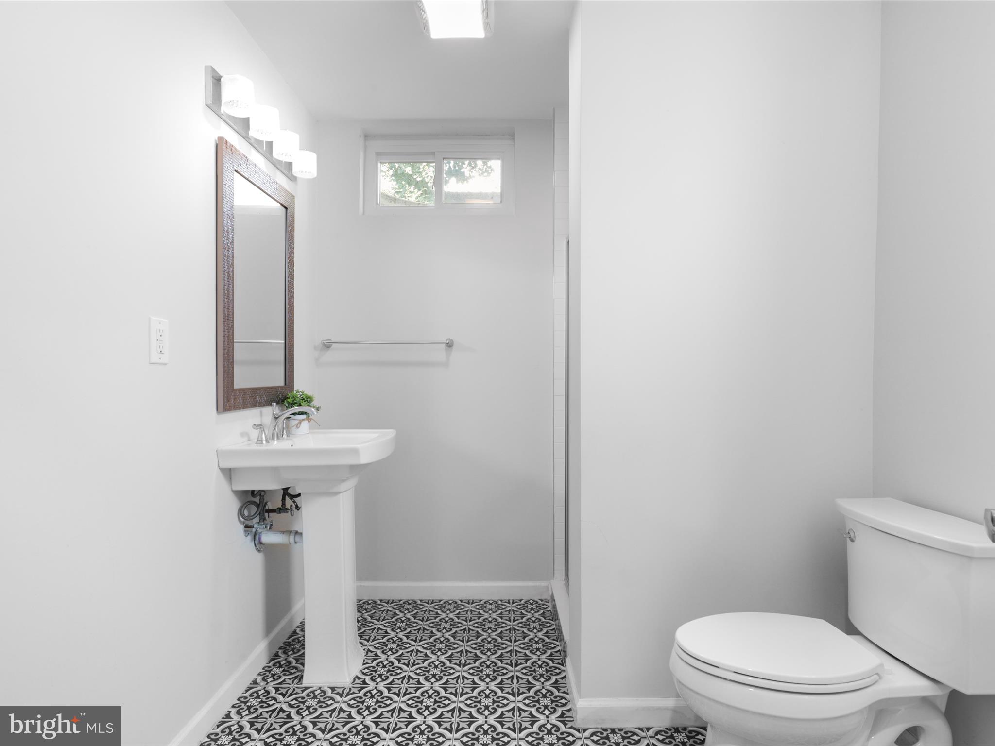3025 Graham Road Falls Church, VA 22042 - Photo 19 of 31 Lower level full bath room