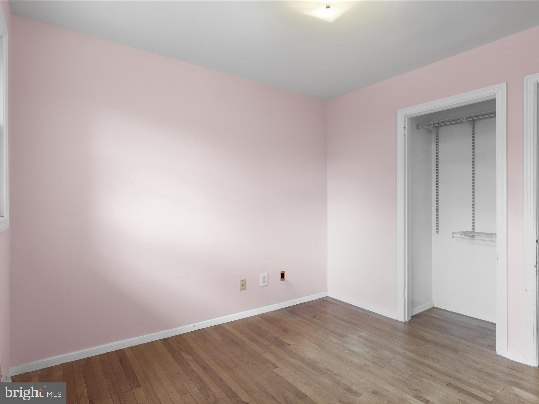 3025 Graham Road Falls Church, VA 22042 - Photo 10 of 31 1st Bedroom on main level