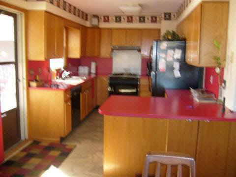 10045 Yale Road Avoca, MI 48006 - Photo 4 of 12 942775-3.JPG
