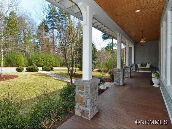 284 Racquet Club Road Asheville, NC 28803 - Photo 3 of 23 Gallery Image 3