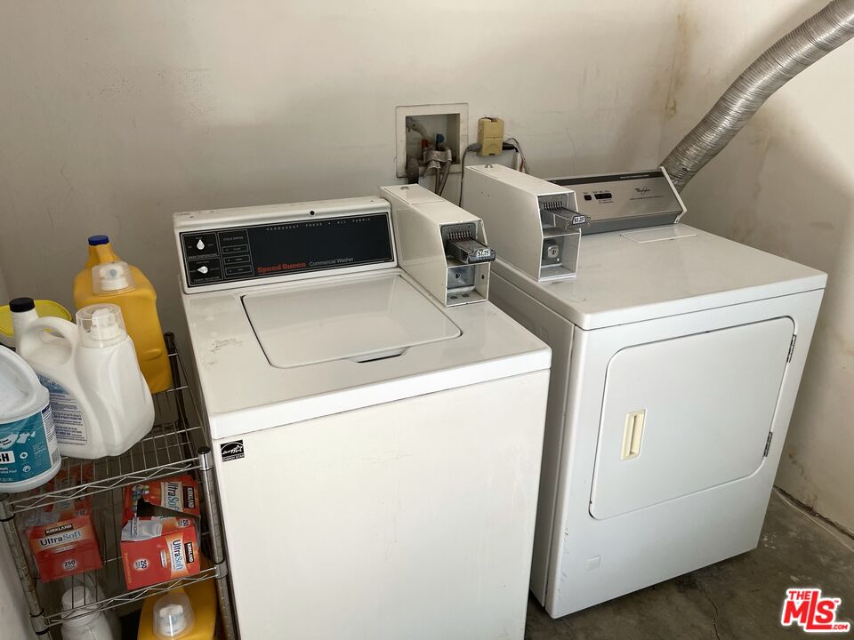 14940 Dickens Street, Unit 1 Sherman Oaks, CA 91403 - Photo 16 of 16 a utility room with dryer and washer