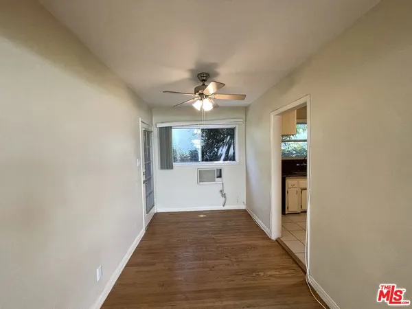 $2,095 | 14940 Dickens Street, Unit 1, Sherman Oaks, CA 91403