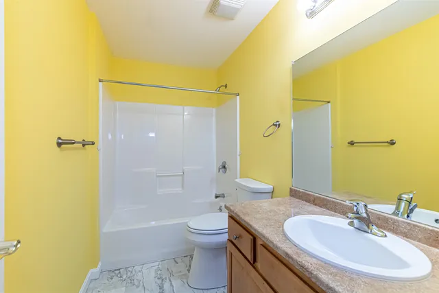 $330,000 | 65 Fordway Extension, Derry, NH 03038