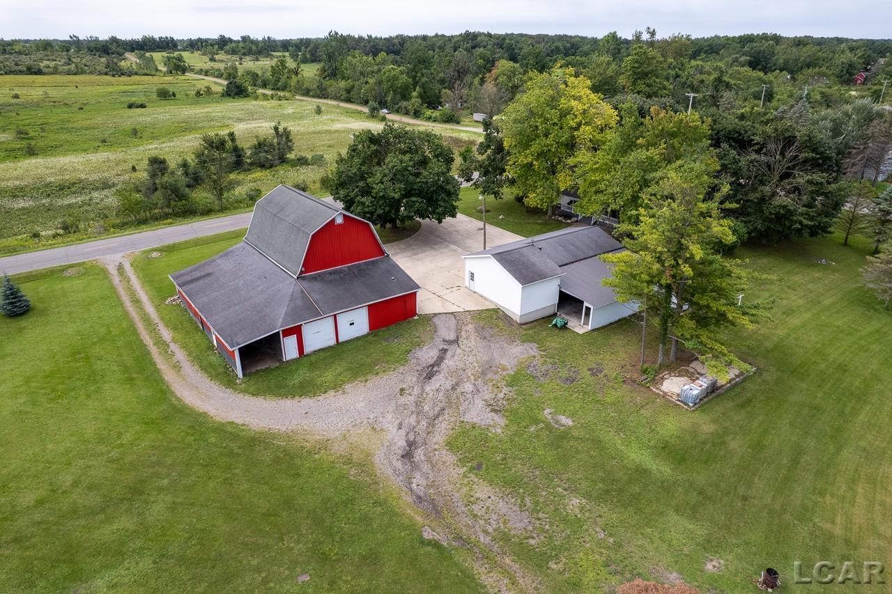 13986 Beecher Road Hudson, MI 49247 - Photo 64 of 66 50120133-63.JPG