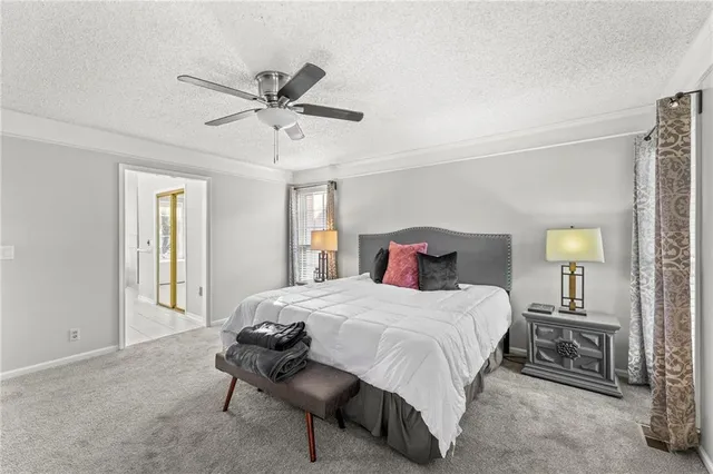 $548,000 | 13716 West 75th Terrace, Lenexa, KS 66216