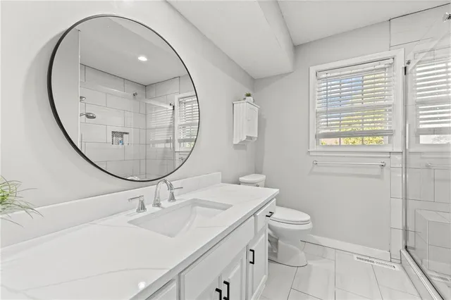 $549,000 | 13716 West 75th Terrace, Lenexa, KS 66216