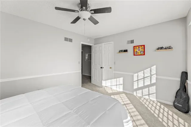 $548,000 | 13716 West 75th Terrace, Lenexa, KS 66216