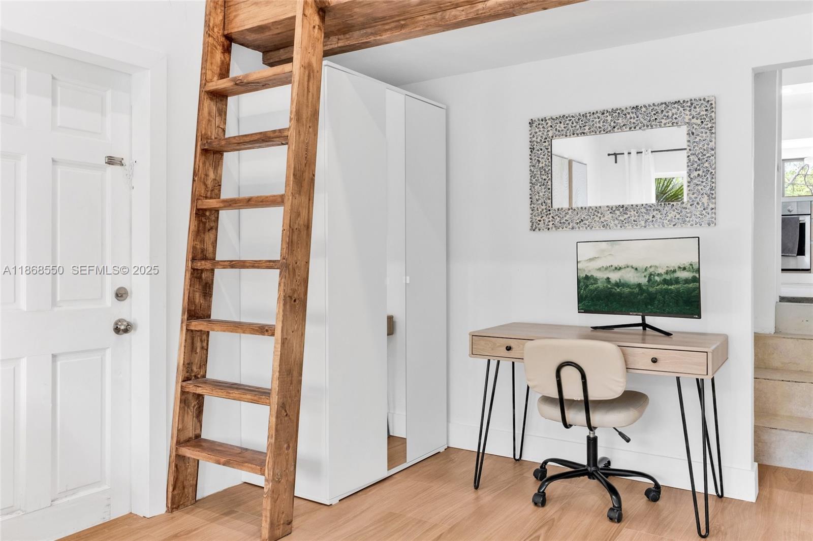 141 Southwest 23rd Road Miami, FL 33129 - Photo 15 of 32