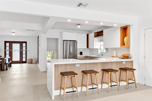 $12,000 | 141 Southwest 23rd Road, Miami, FL 33129