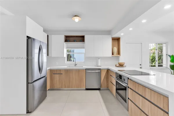 $12,000 | 141 Southwest 23rd Road, Miami, FL 33129