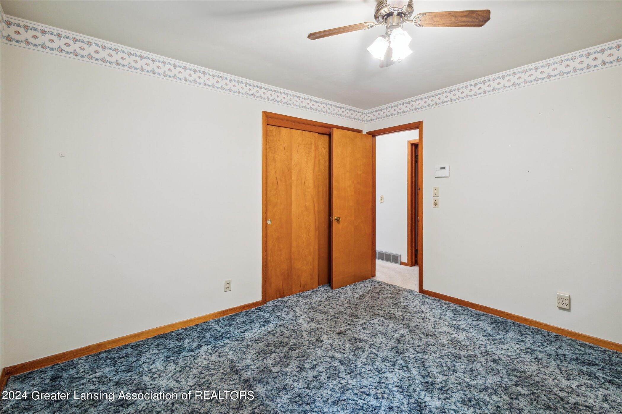 7041 West Howe Road Dewitt, MI 48820 - Photo 28 of 47 30-7041-W-Howe-Rd-DeWitt-MI-48820-Window